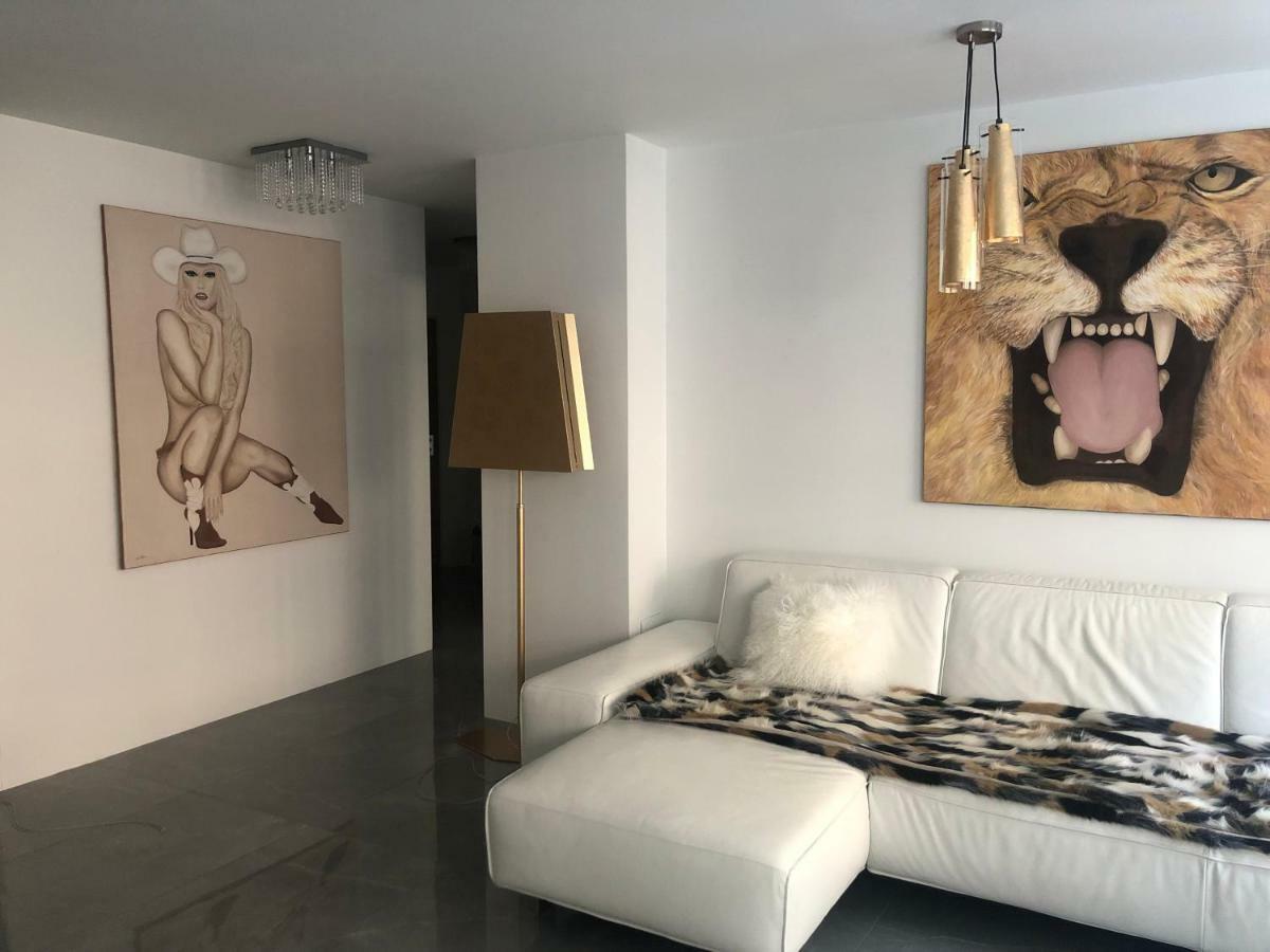 Luxurious 2 Bedroom Apartment Old City ミュンヘン エクステリア 写真