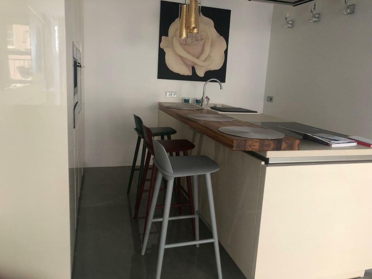 Luxurious 2 Bedroom Apartment Old City ミュンヘン エクステリア 写真
